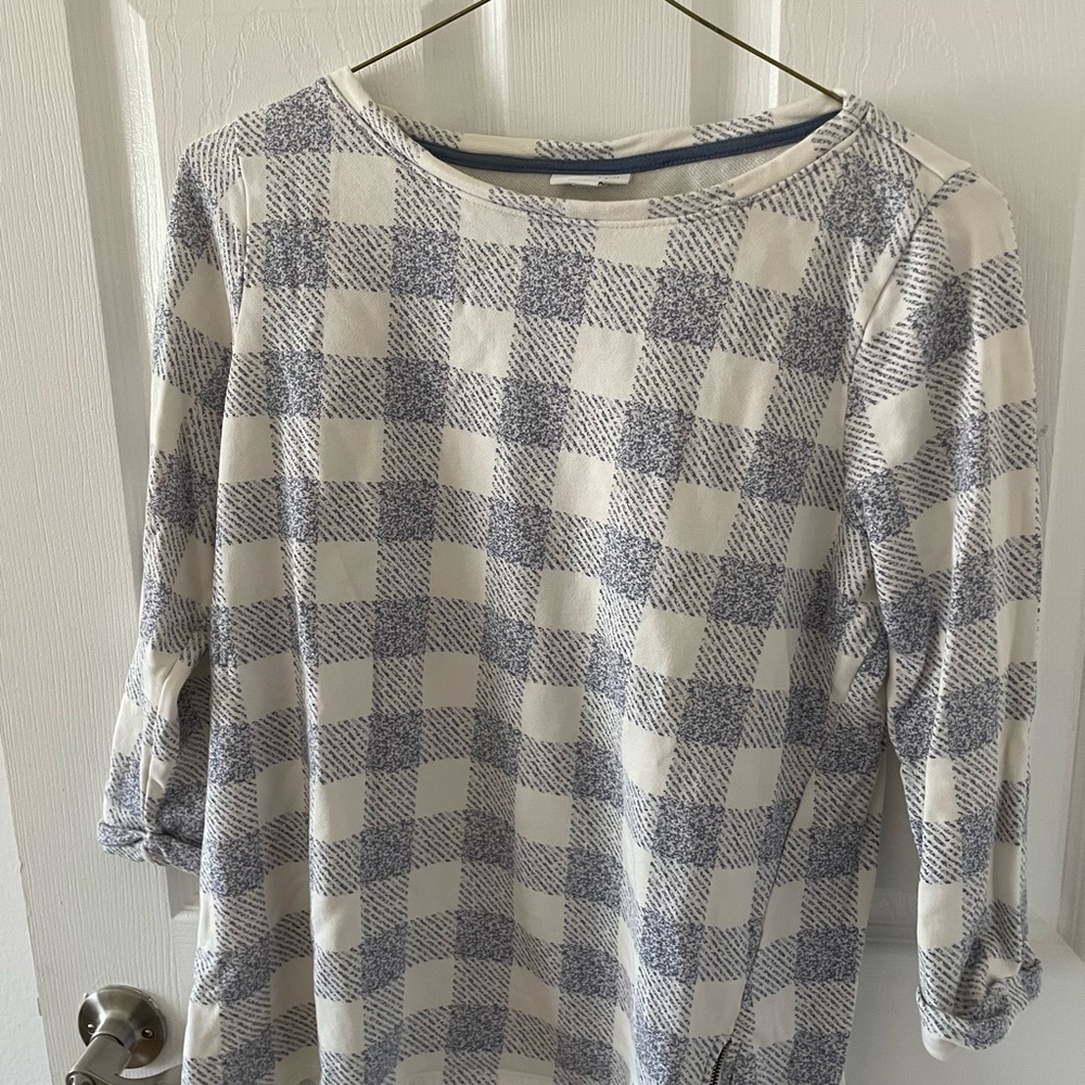J jill top medium 3/4 sleeves blue and white plaid
